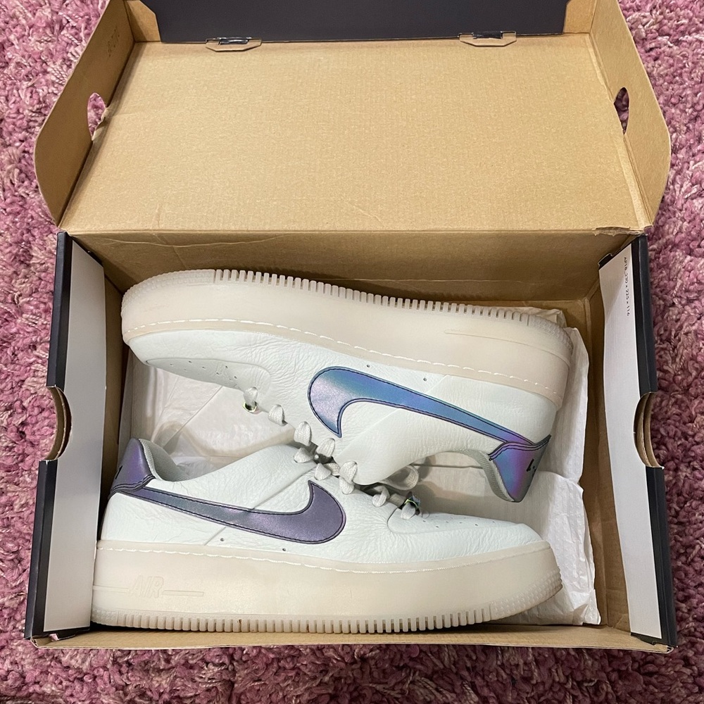 Nike Air Force 1